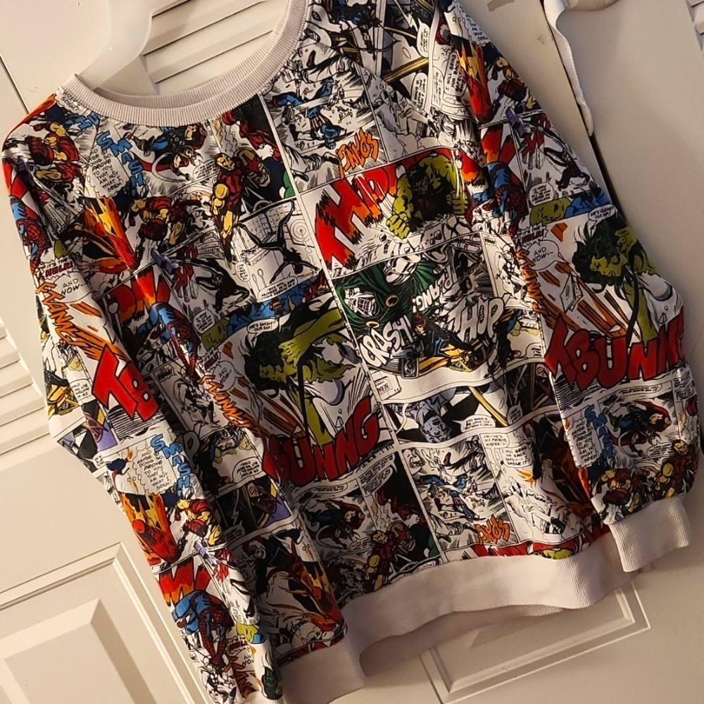 MARVEL sweater...